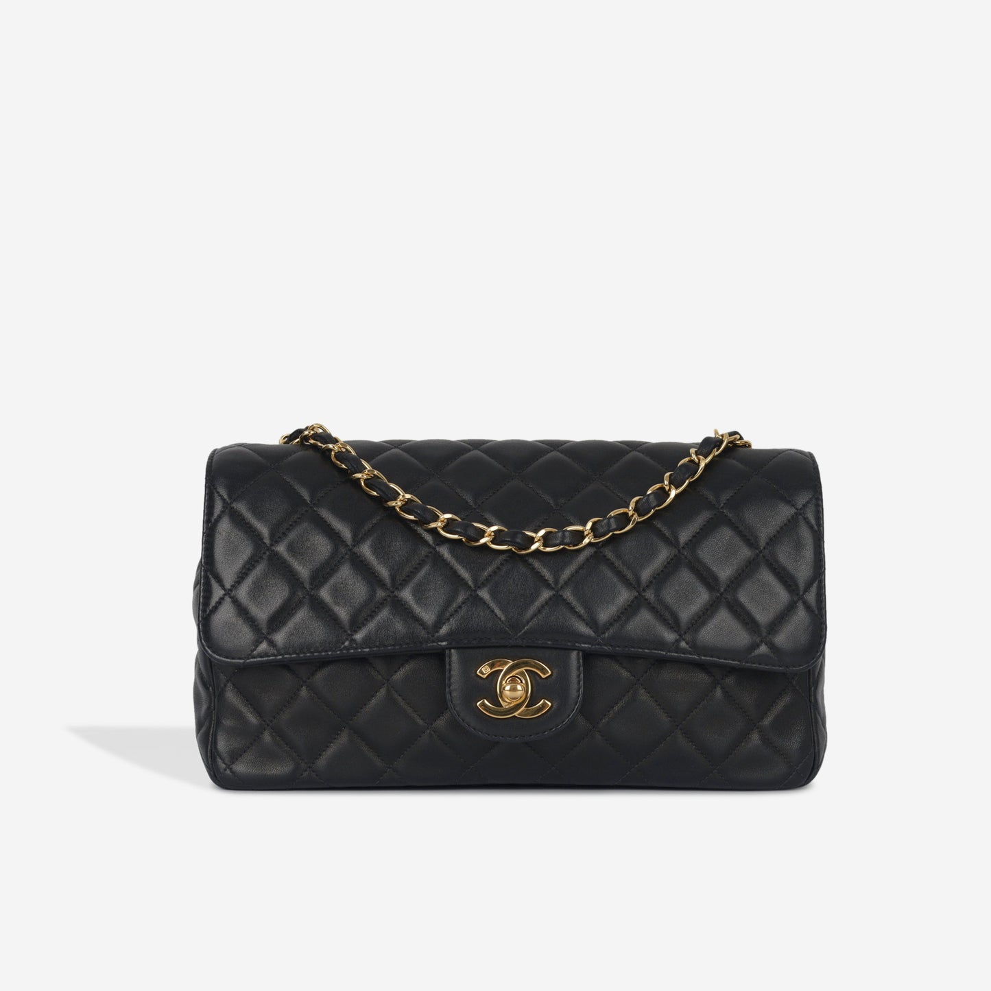 Chanel  Single Flap Bag - Medium