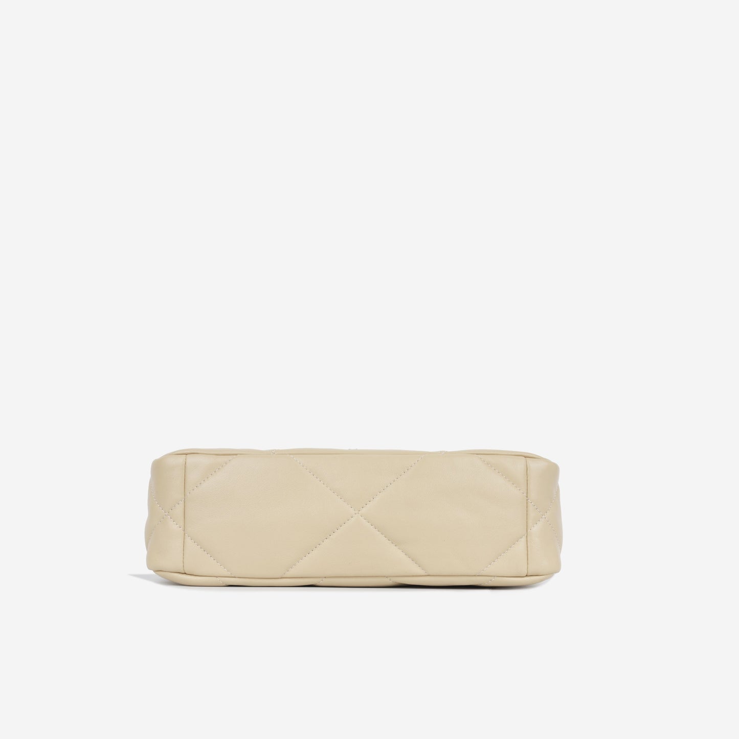 Chanel Chanel 19 - Small