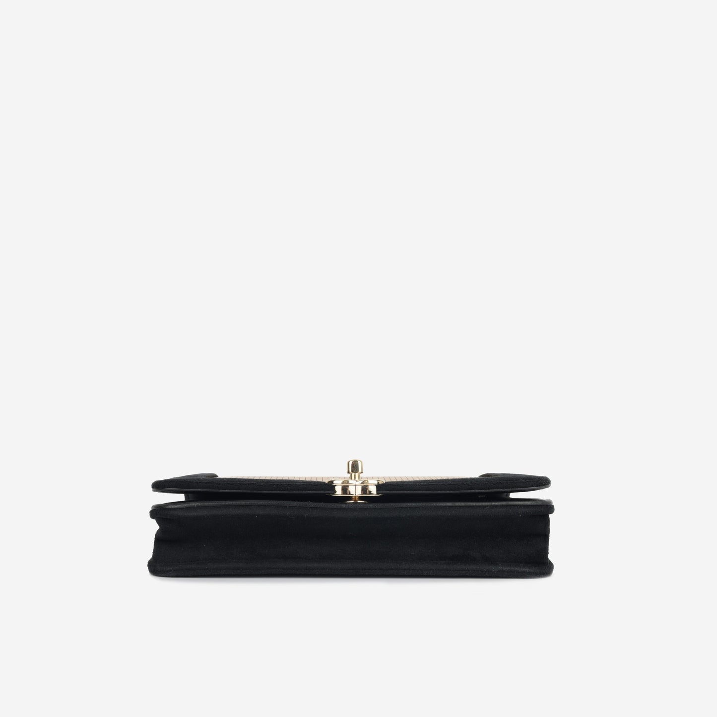Chanel Seasonal Wallet on Chain