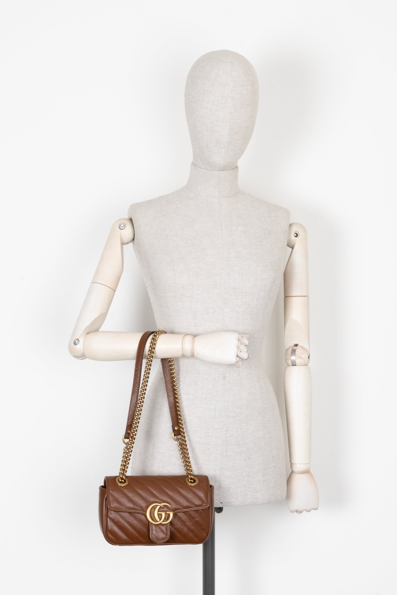 GUCCI Mini Marmont Bag Leather Brown