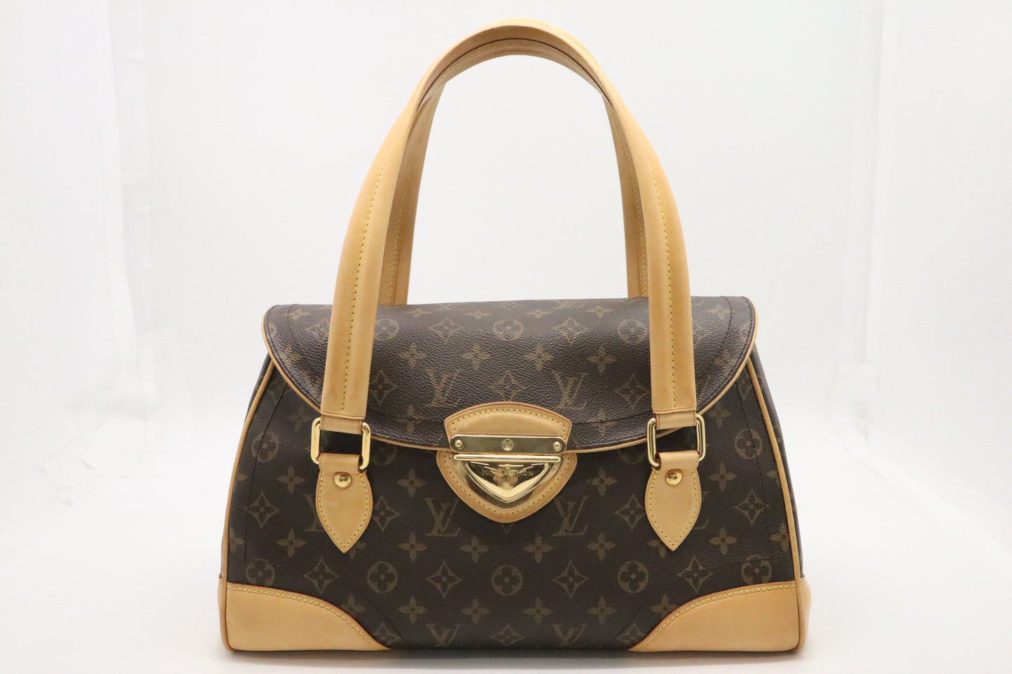 Louis Vuitton Beverly GM in Monogram Canvas