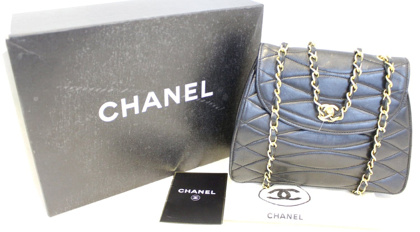 Rare CHANEL Wave Lambskin GHW CC Flap Bag