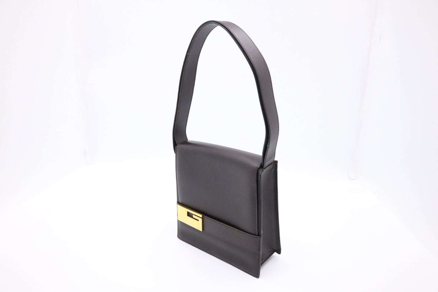 Gucci Shoulder Bag in Brown Leather
