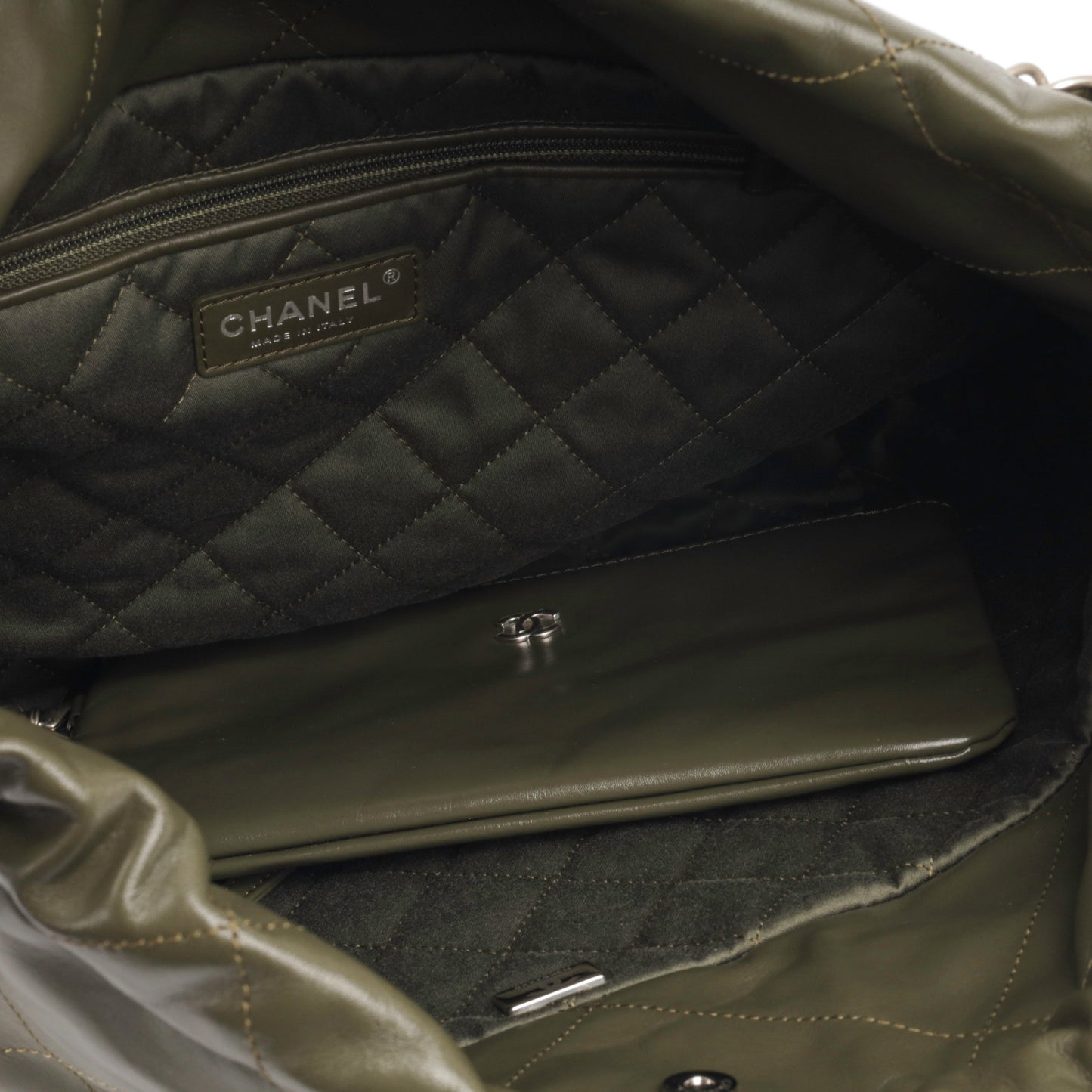 Chanel 22 Tote Bag