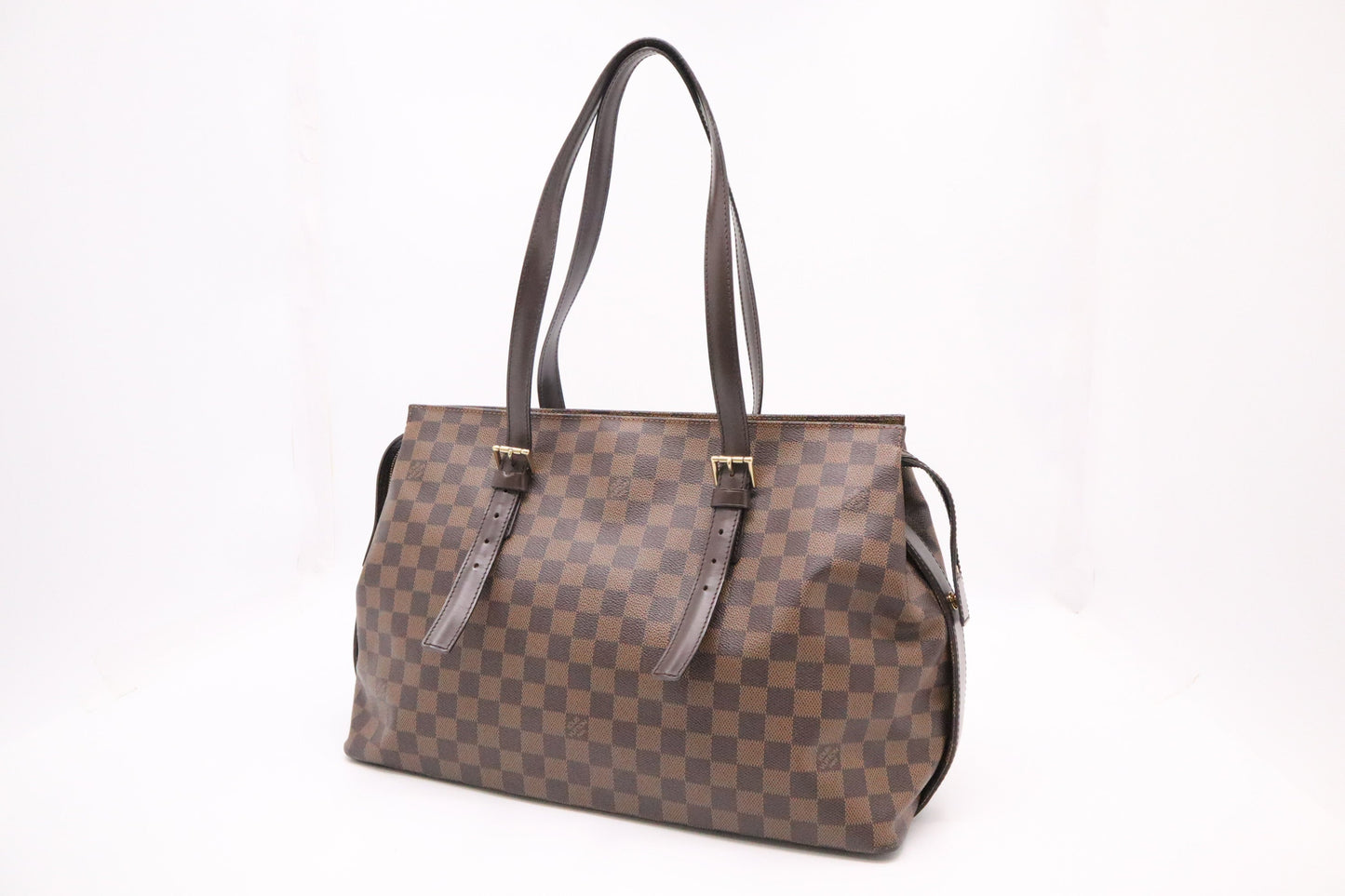 Louis Vuitton Chelsea in Damier Ebene Canvas