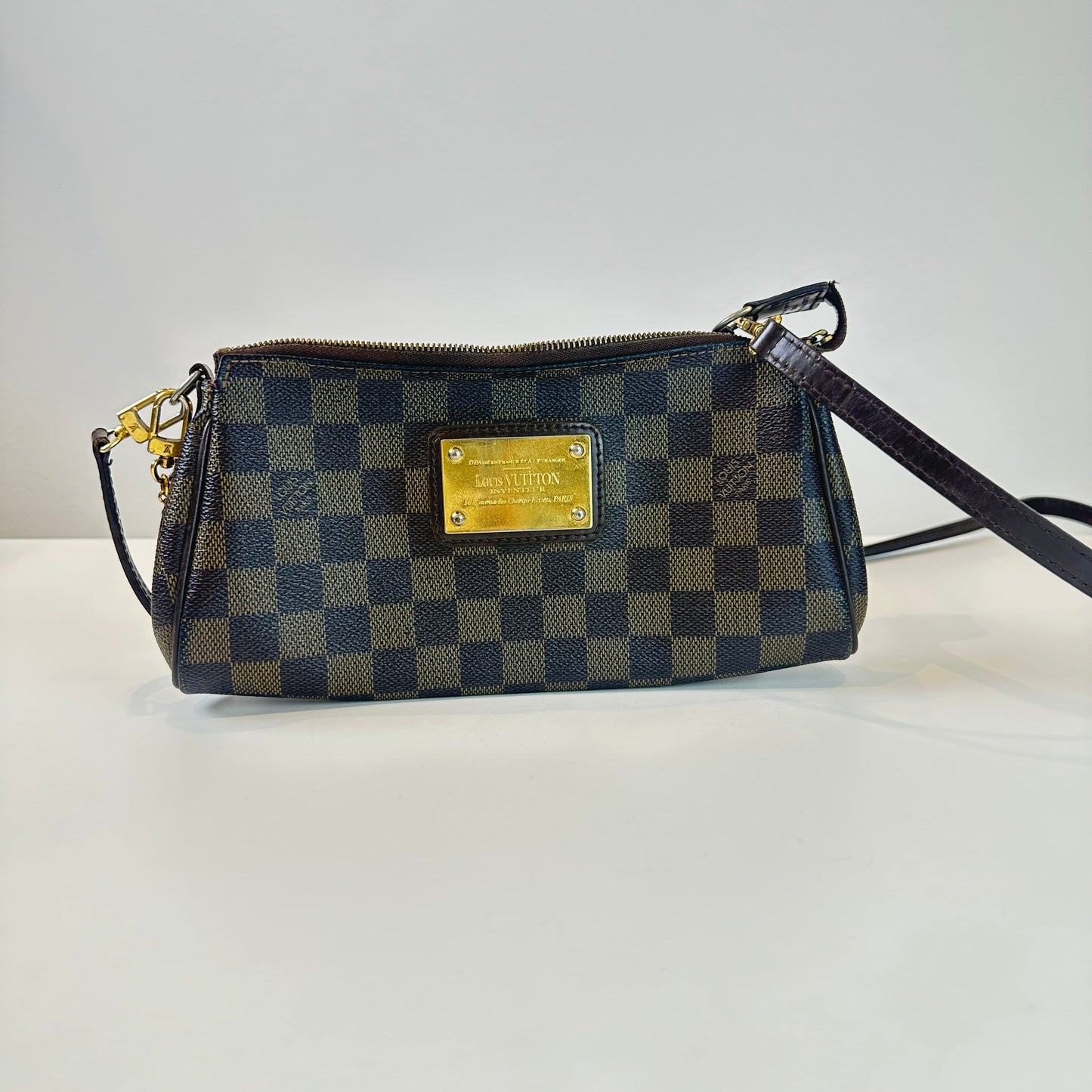 LV Damier EVA bag-tk follower price