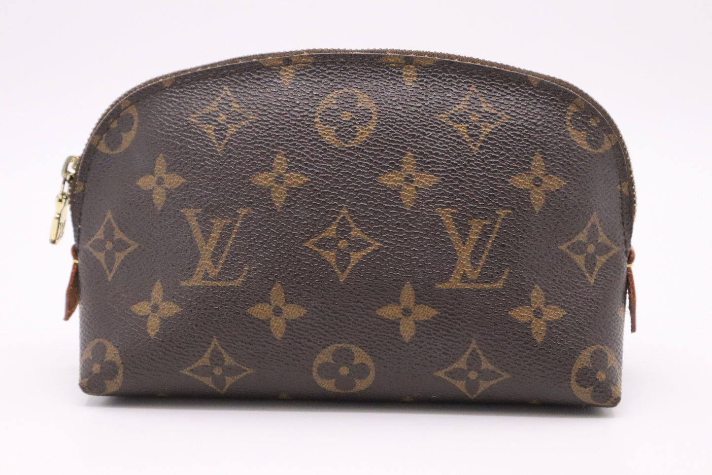 Louis Vuitton Pochette Cosmetics PM in Monogram Canvas