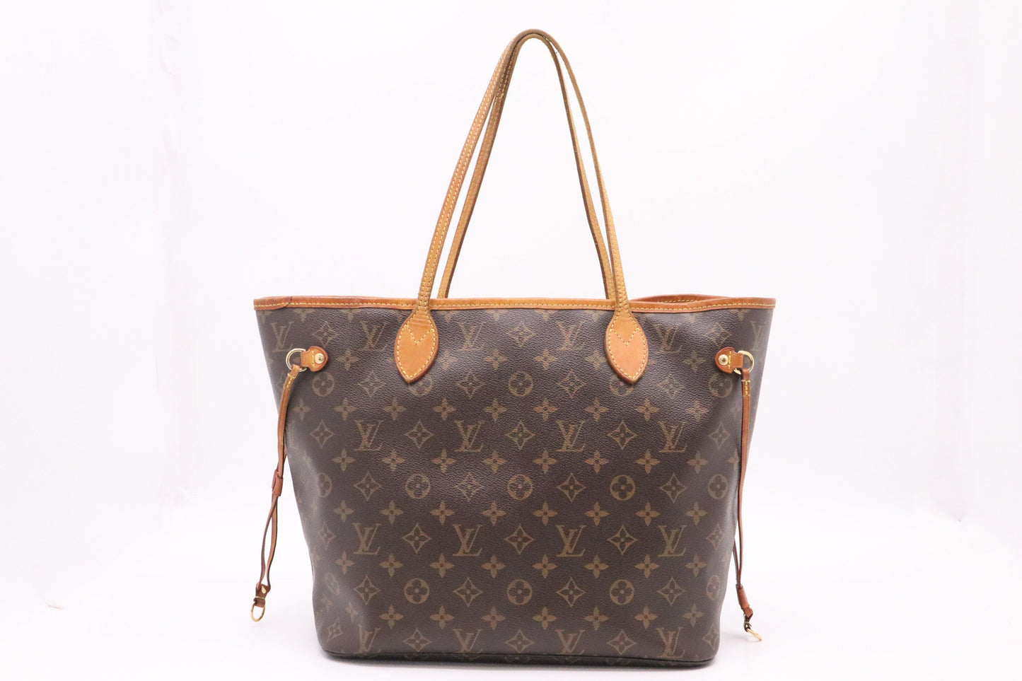 Louis Vuitton Neverfull MM in Monogram Canvas