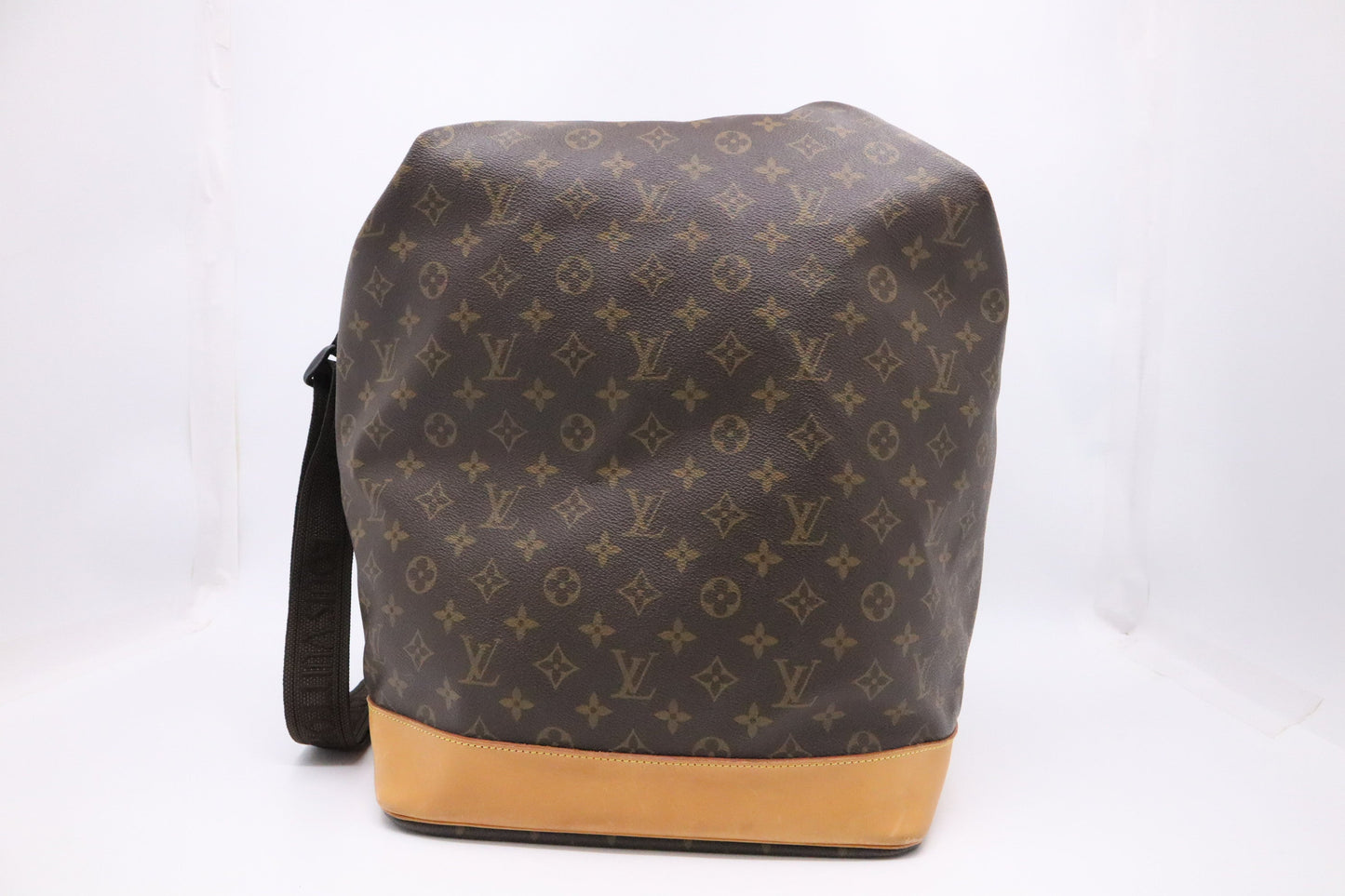 Louis Vuitton Sac Marine in Monogram Canvas