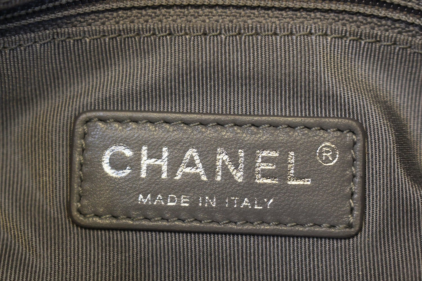 CHANEL CC Flap Medium Dark Brown Caviar Leather Shoulder Bag