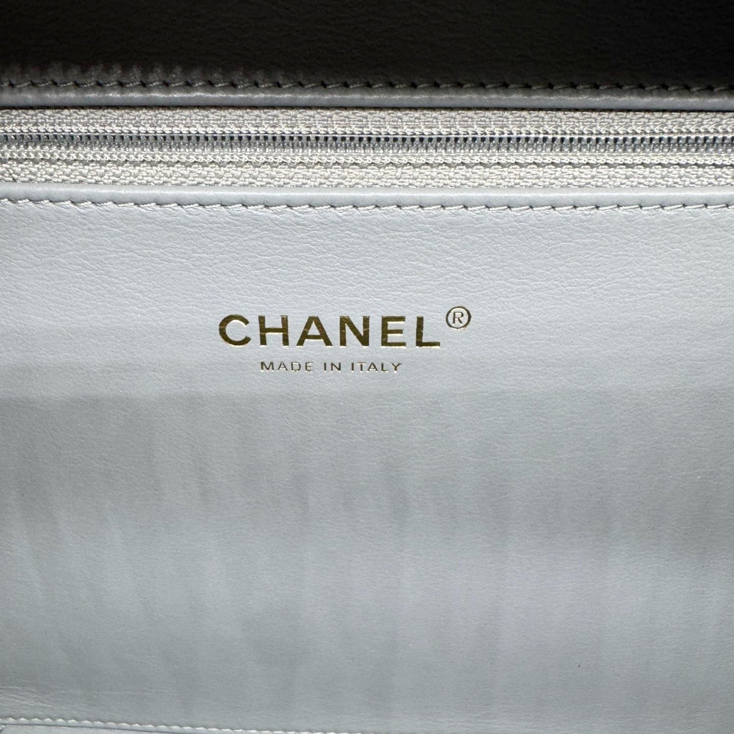CHANEL Vanity Case Filigree CC Large Caviar Quilted Shoulder Bag Grey