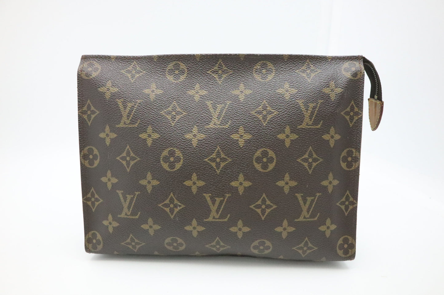Louis Vuitton Toiletry 26 in Monogram Canvas