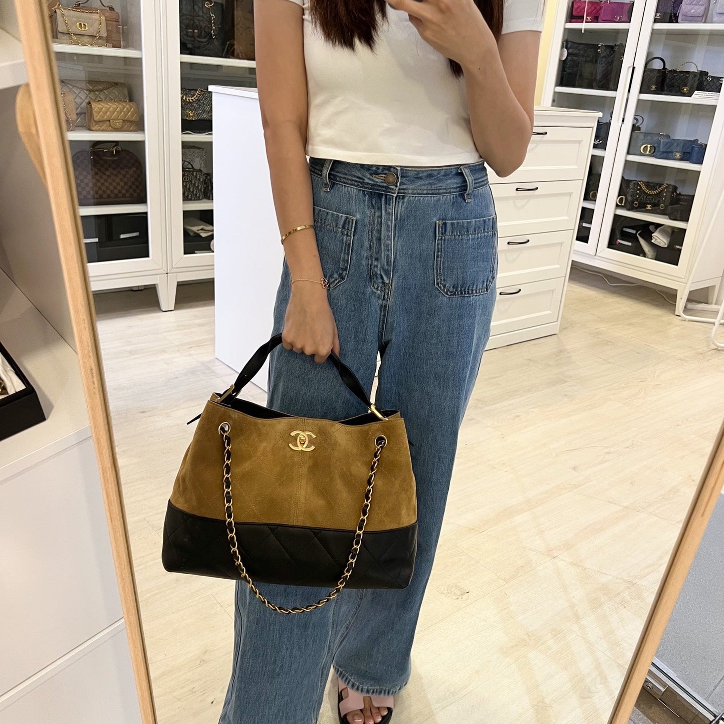 Chanel 25A Two-Tone Tote Bag in Light Brown Suede, Black Calfskin and AGHW