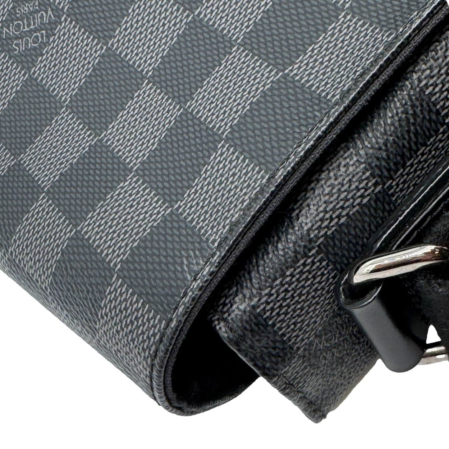 LOUIS VUITTON District MM Monogram Eclipse Messenger Bag Black