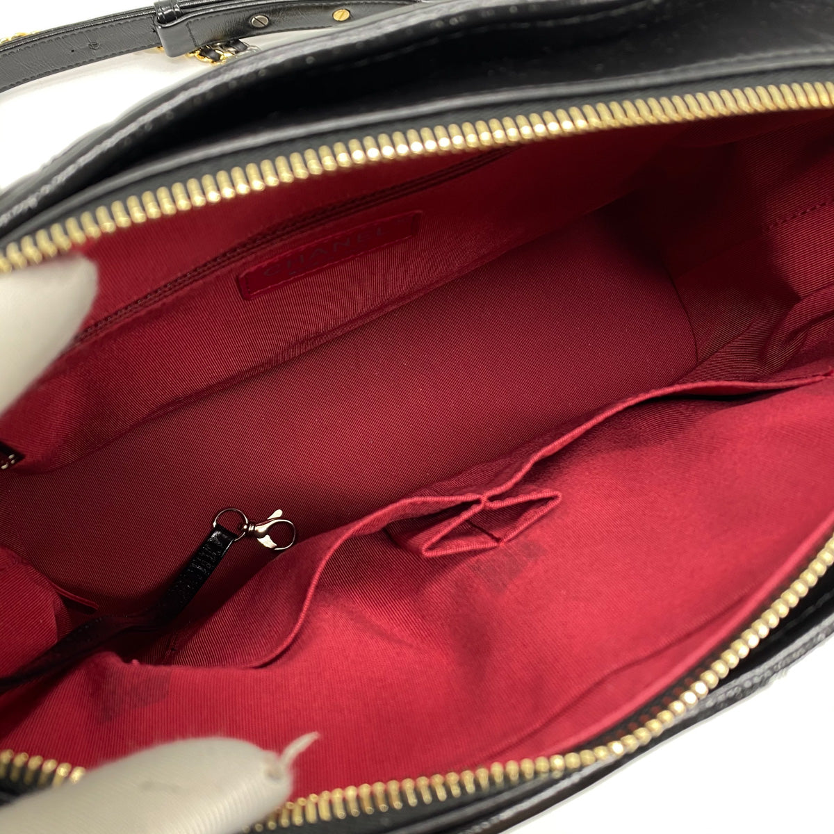 Chanel Gabrielle Hobo Medium Black