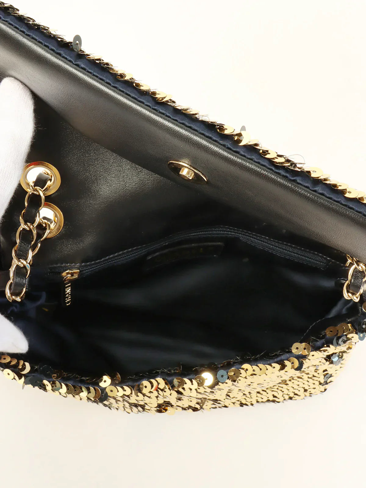 Chanel Handbag - Ewore Bags