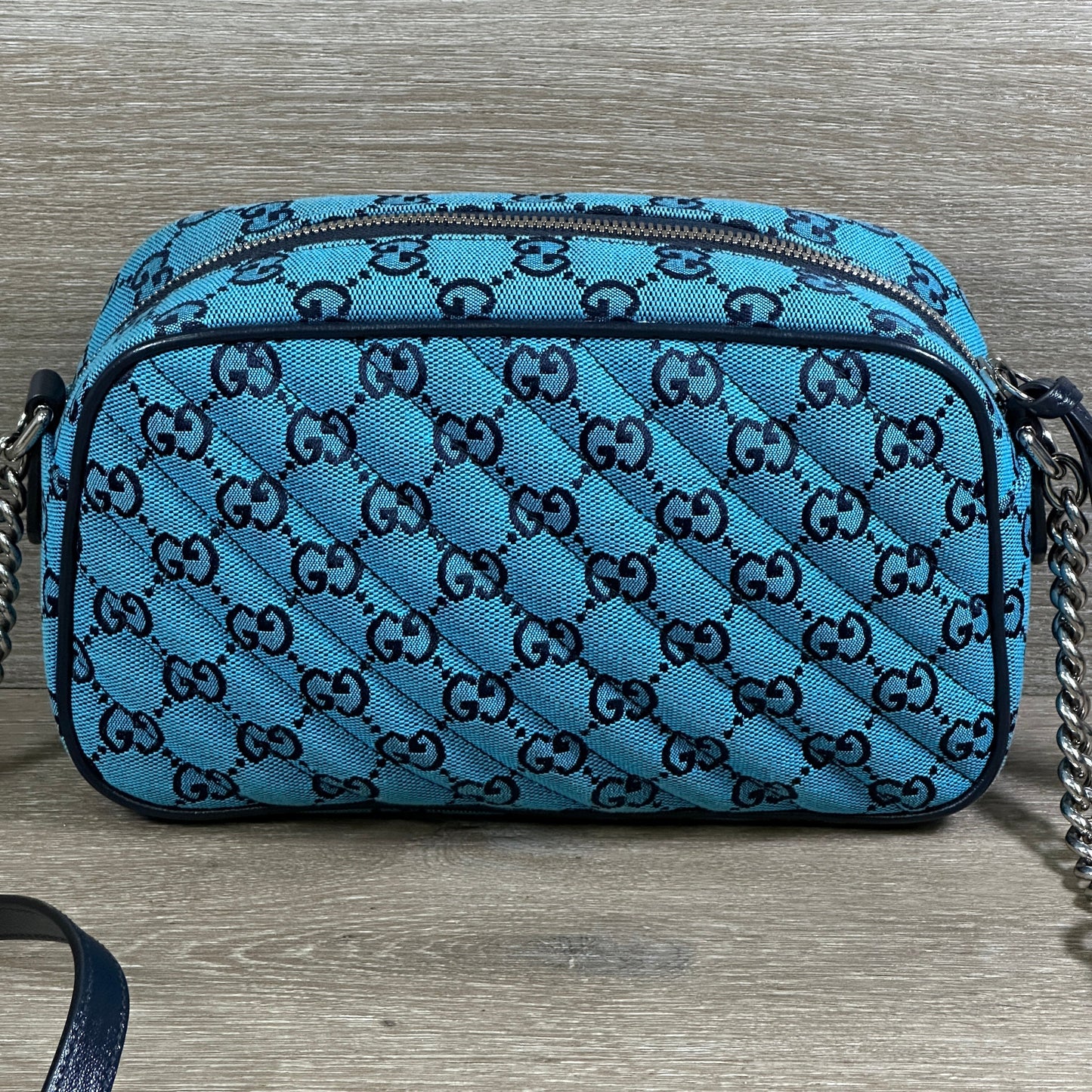 Gucci Quilted Chain Shoulder Bag
