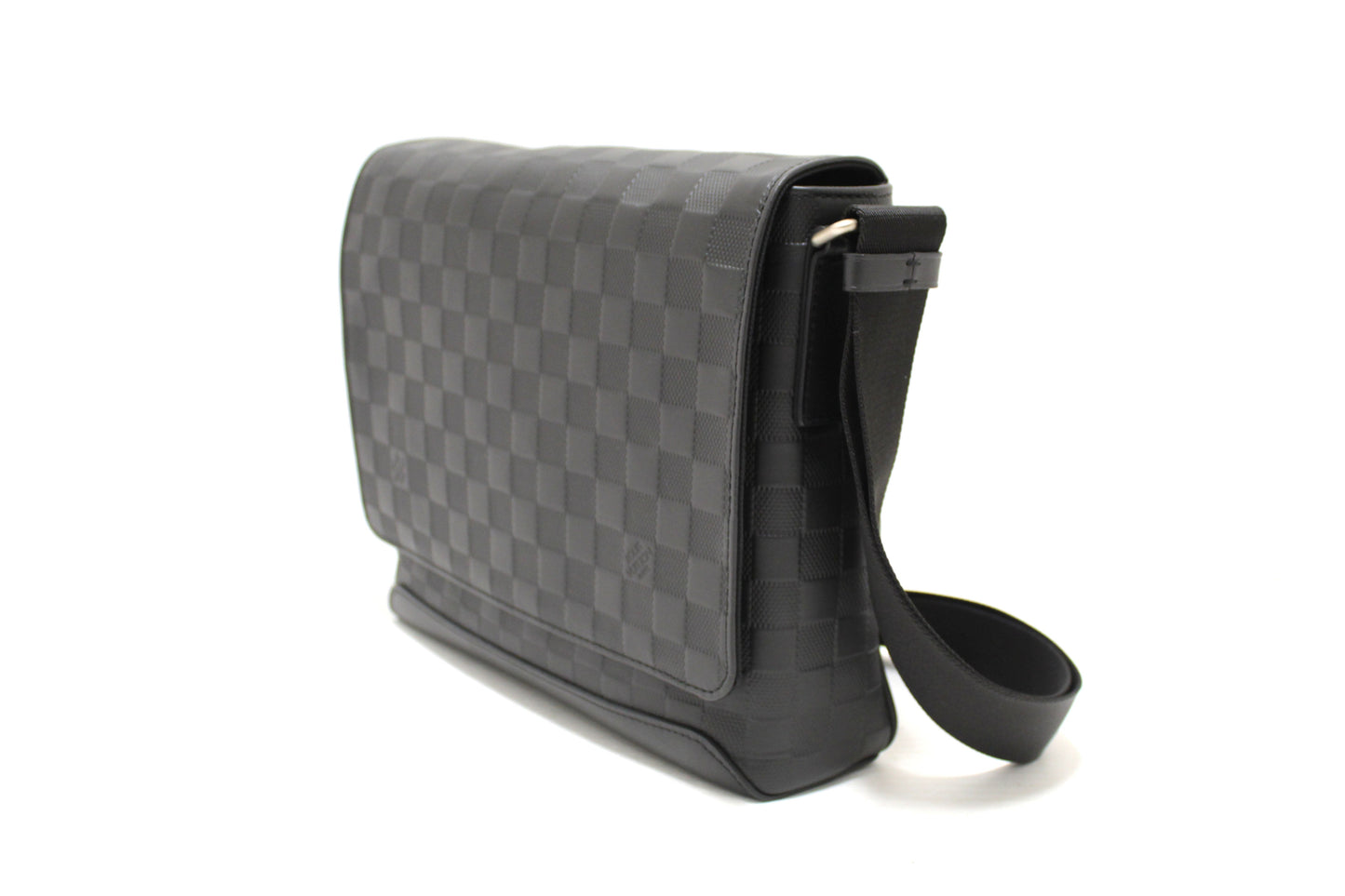 Louis Vuitton Damier Infini District PM Messenger Bag