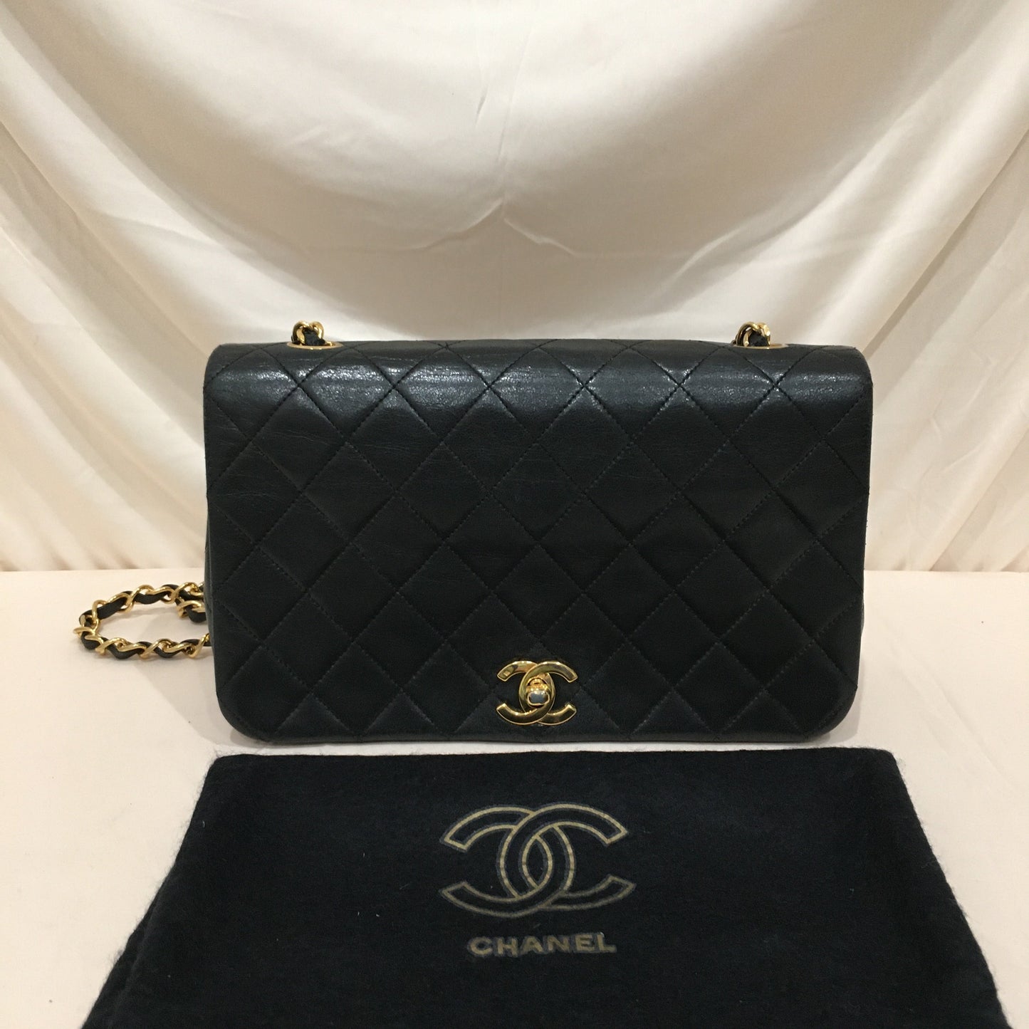 Chanel Black Leather   Single Flap Shoulder Bag Sku# 73023