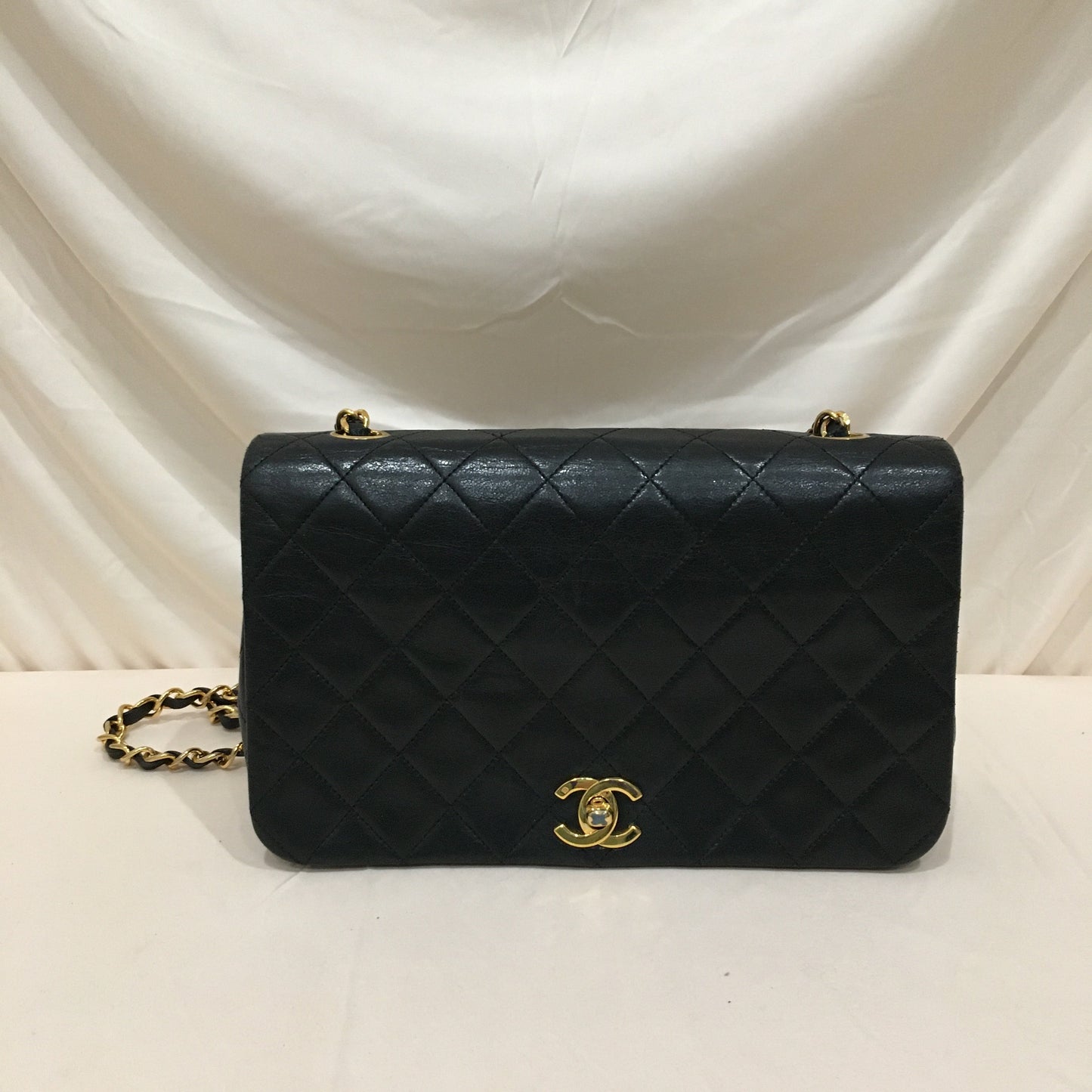 Chanel Black Leather   Single Flap Shoulder Bag Sku# 73023
