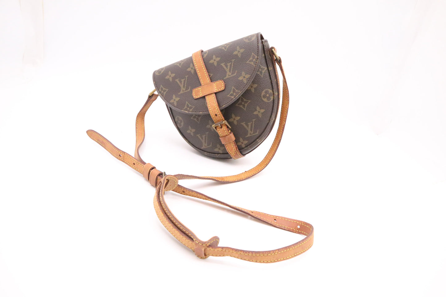 Louis Vuitton Chantilly PM in Monogram Canvas