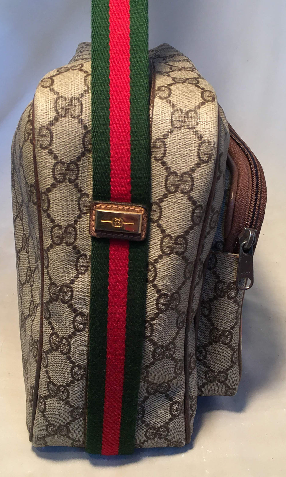 Gucci Leather Canvas Shoulder Bag Style 22