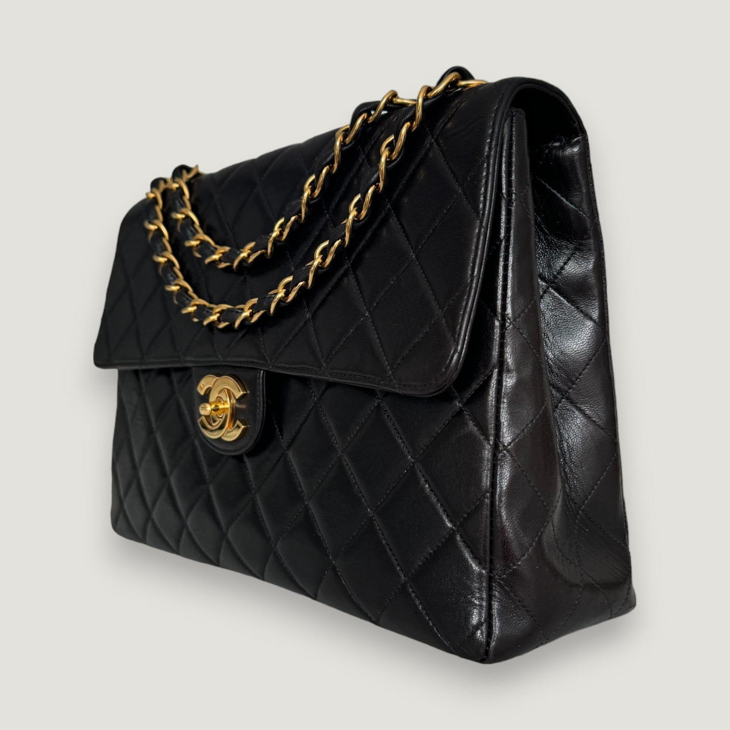 Chanel Jumbo Handbag Bag - Ewore Bags