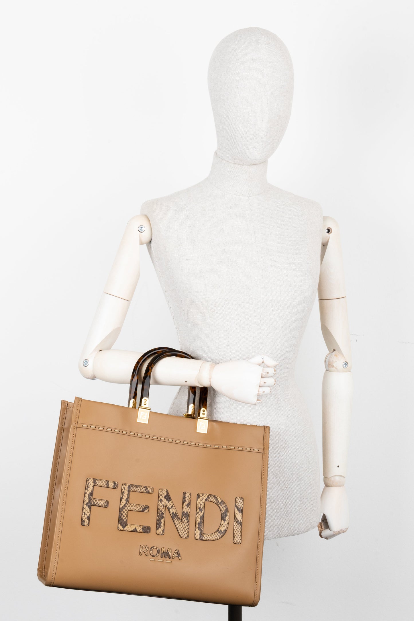 FENDI Medium Sunshine Tote Bag Python Caramel