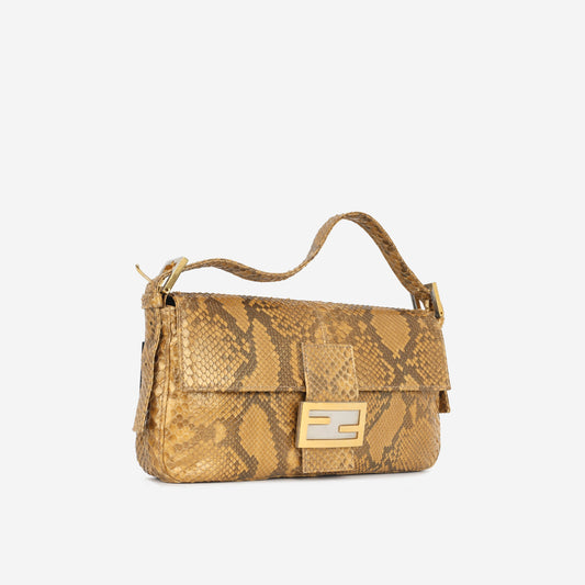Fendi Baguette Shoulder Bag - Ewore Bags