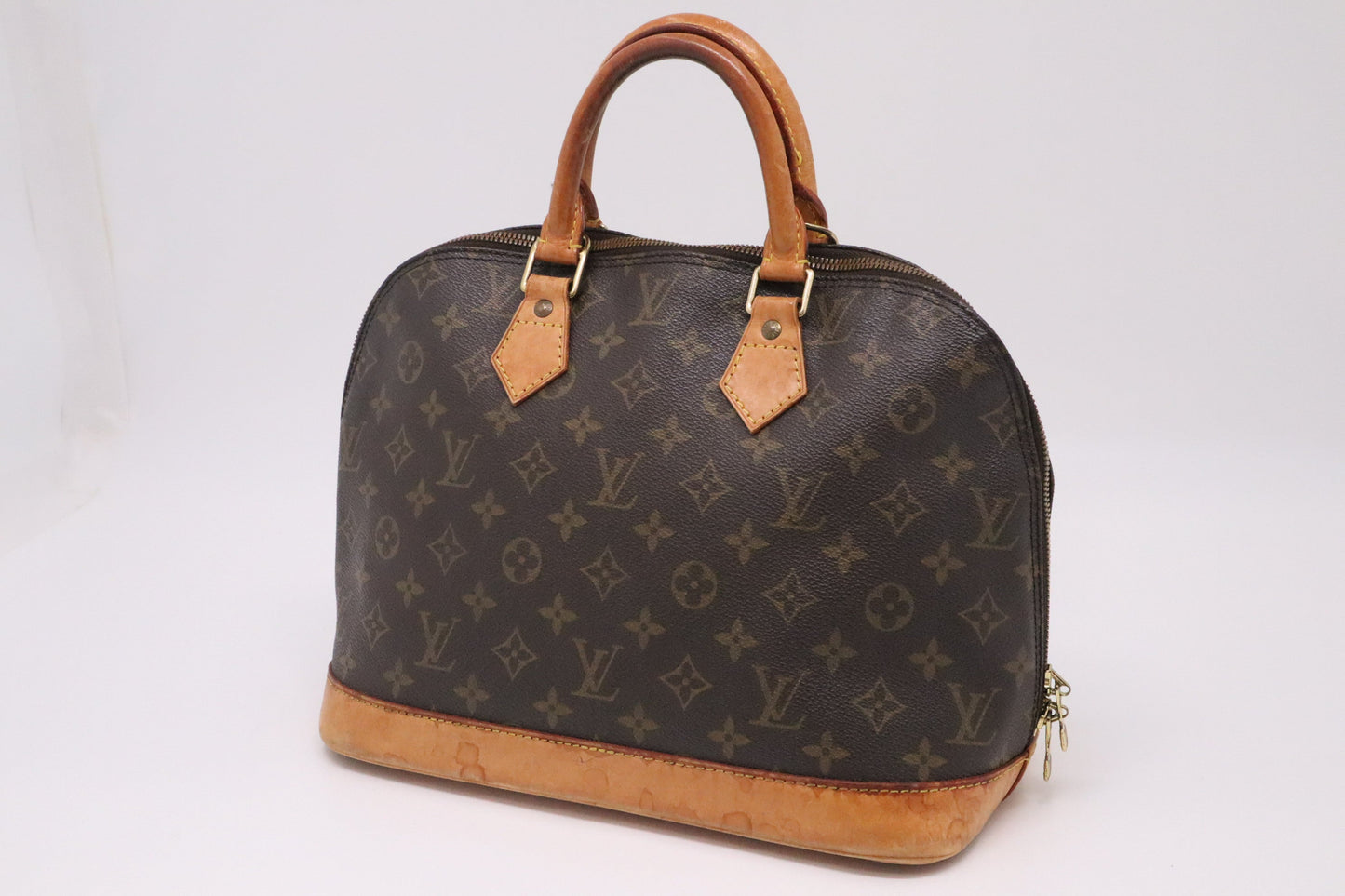 Louis Vuitton Alma in Monogram Canvas