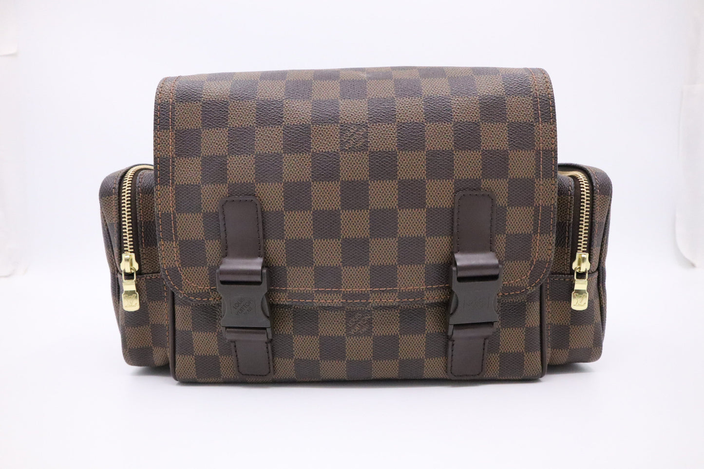 Louis Vuitton Reporter Melville in Damier Ebene Canvas