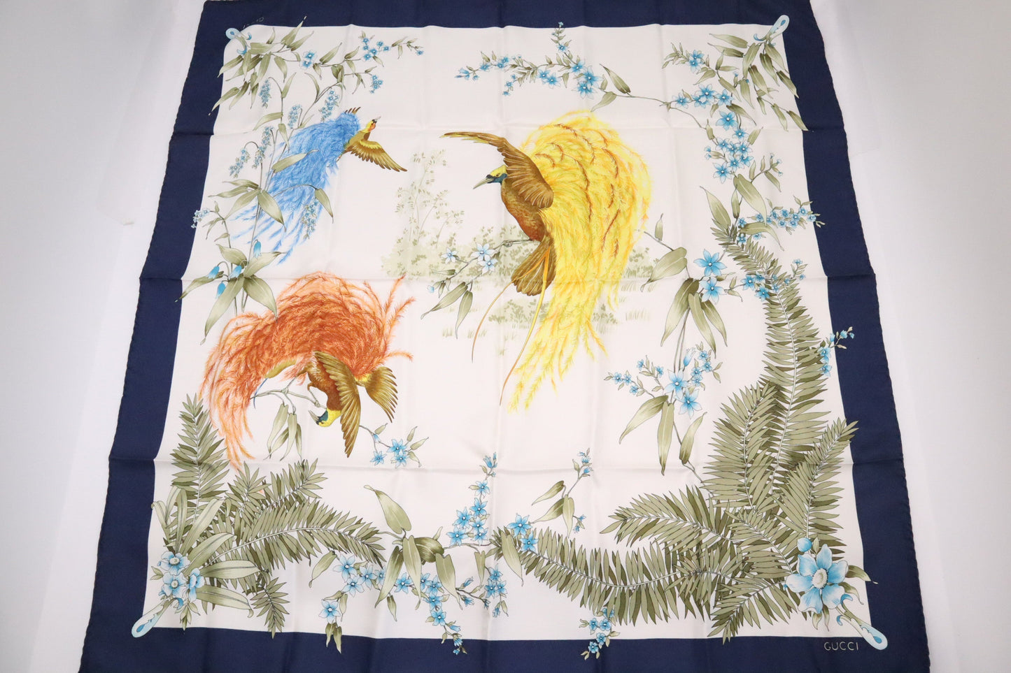 Gucci Birds Scarf in Silk