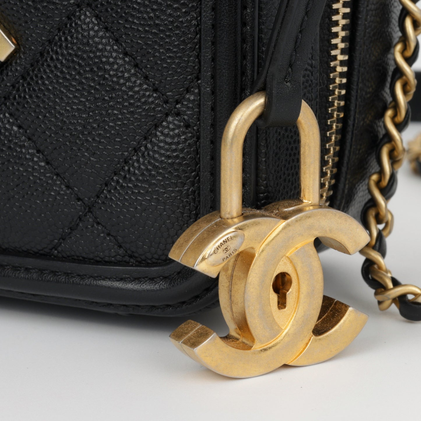 Chanel Filigree CC Vanity Case - Black