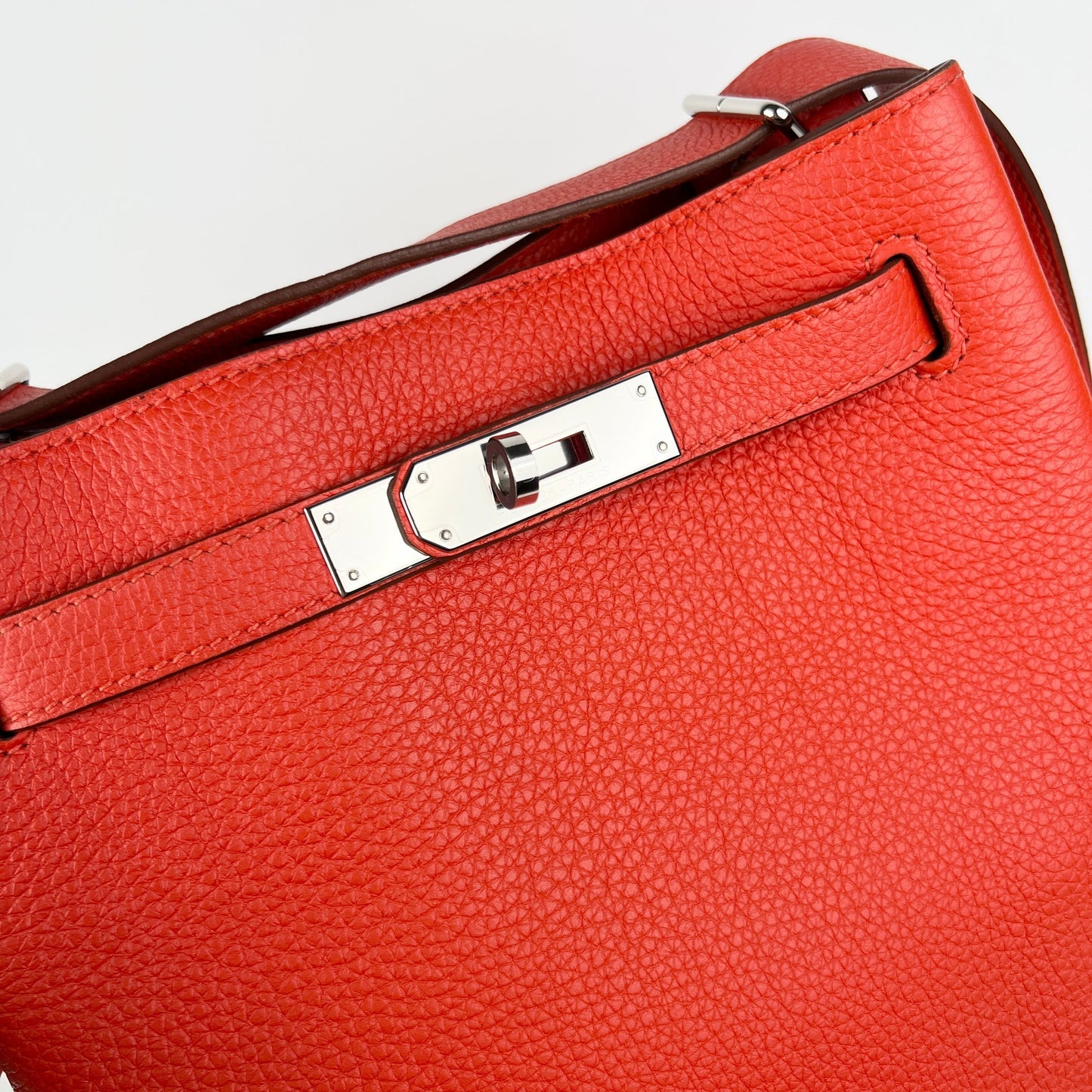 Hermes So Kelly Clemence Red - O Stamp