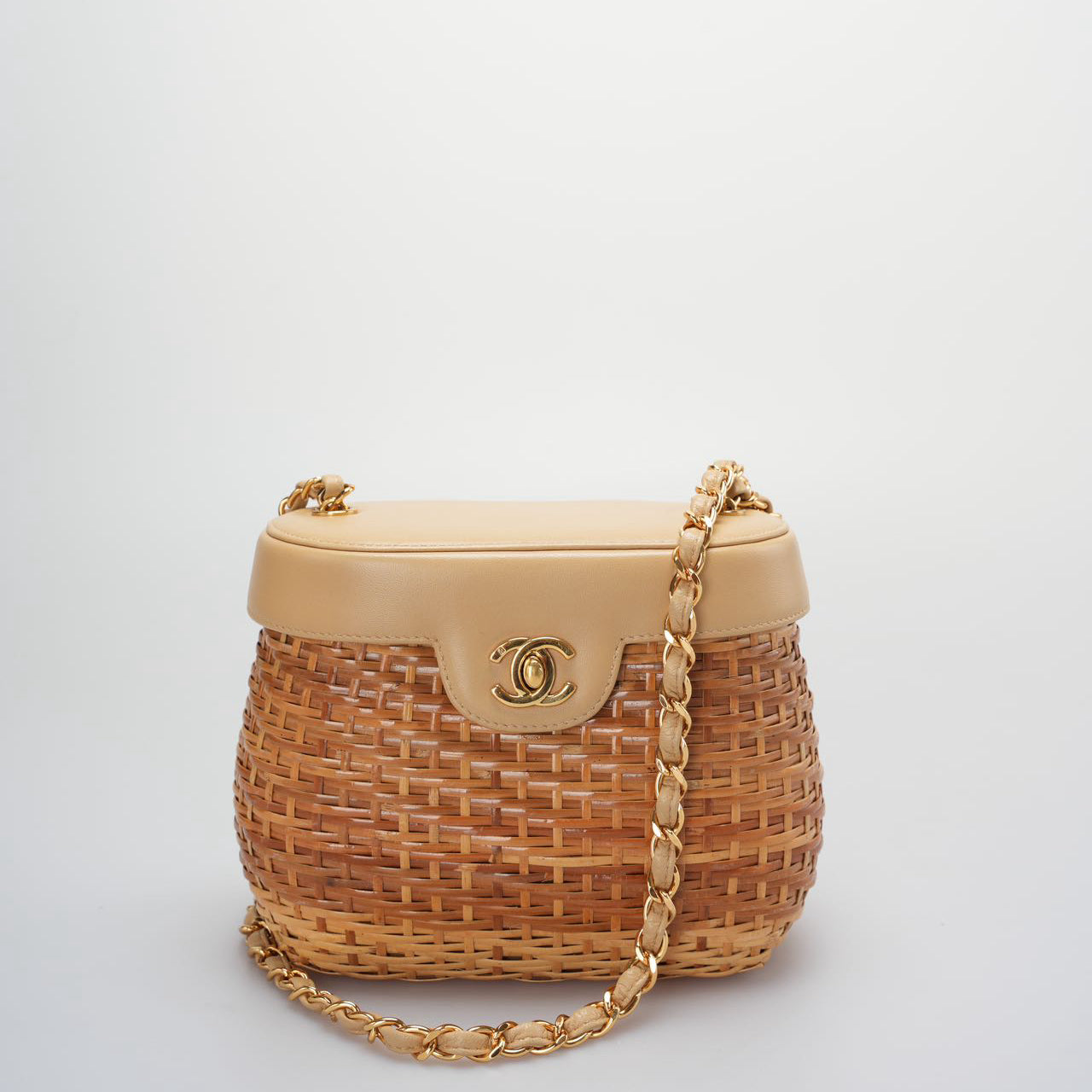 Chanel Shoulder Bag - Ewore Bags