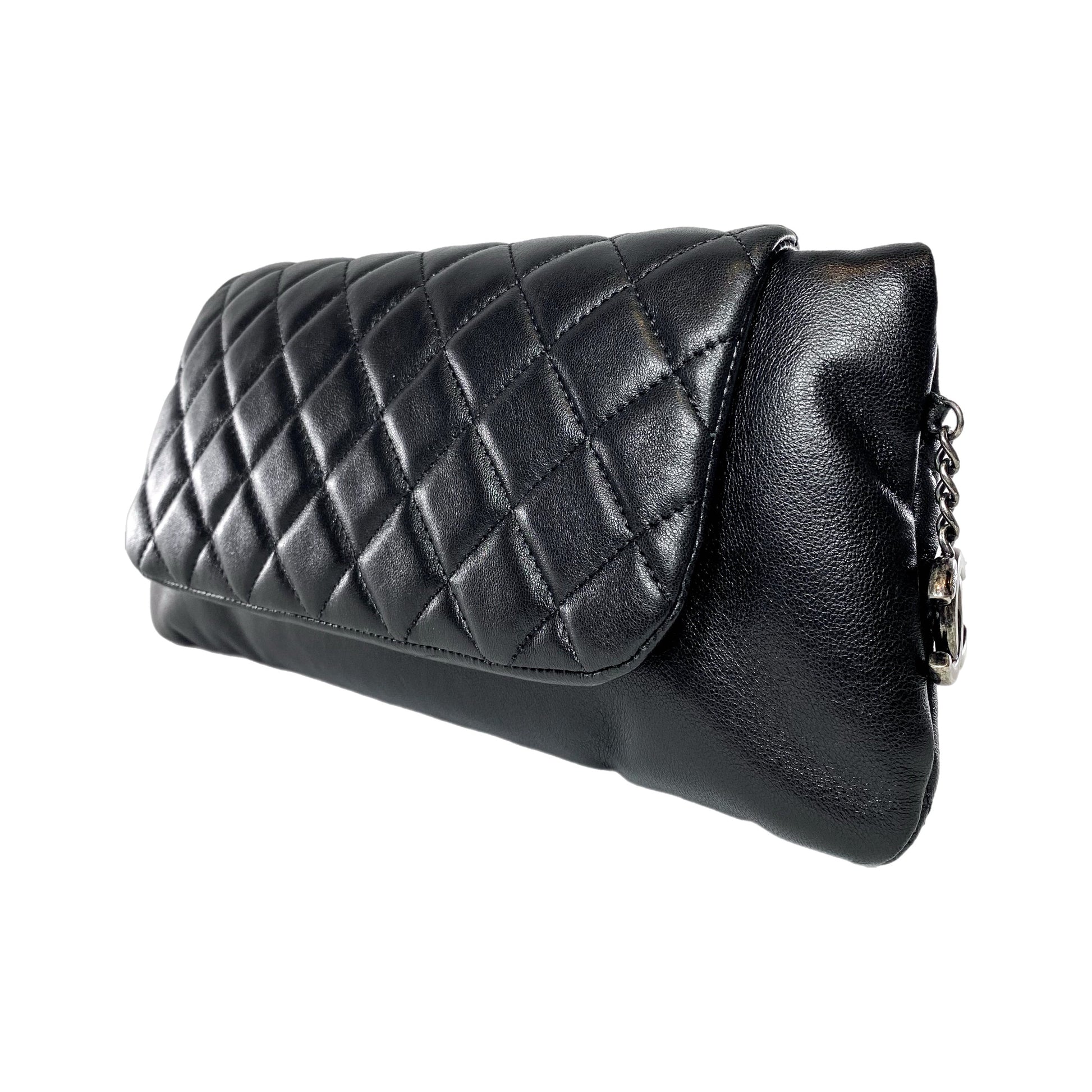 Chanel Clutch - Ewore Bags
