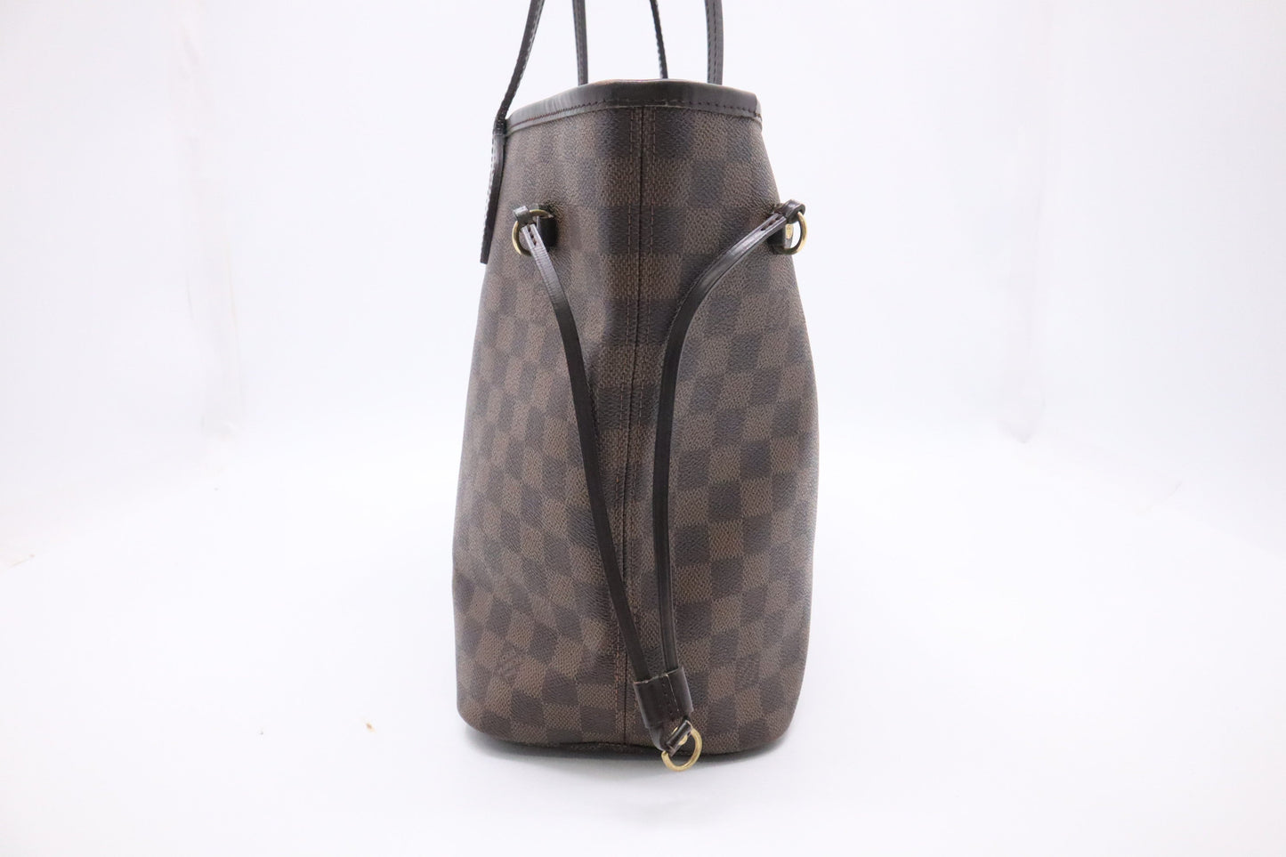 Louis Vuitton Neverfull MM in Damier Ebene Canvas