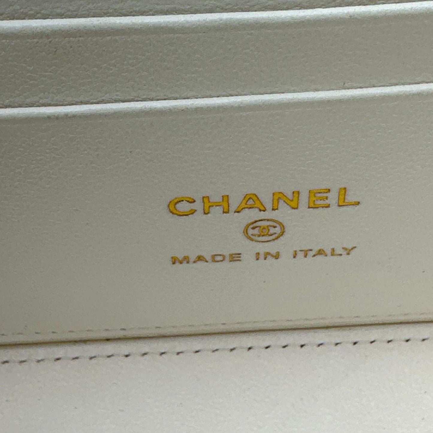 CHANEL Pillow Crush Small Quilted Lambskin Leather Vanity Case With Chain White