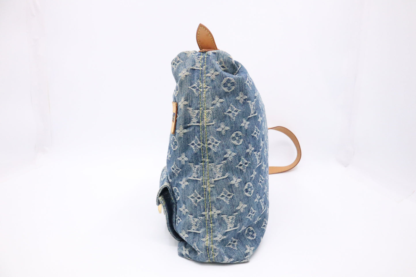 Louis Vuitton Baggy GM in Monogram Denim
