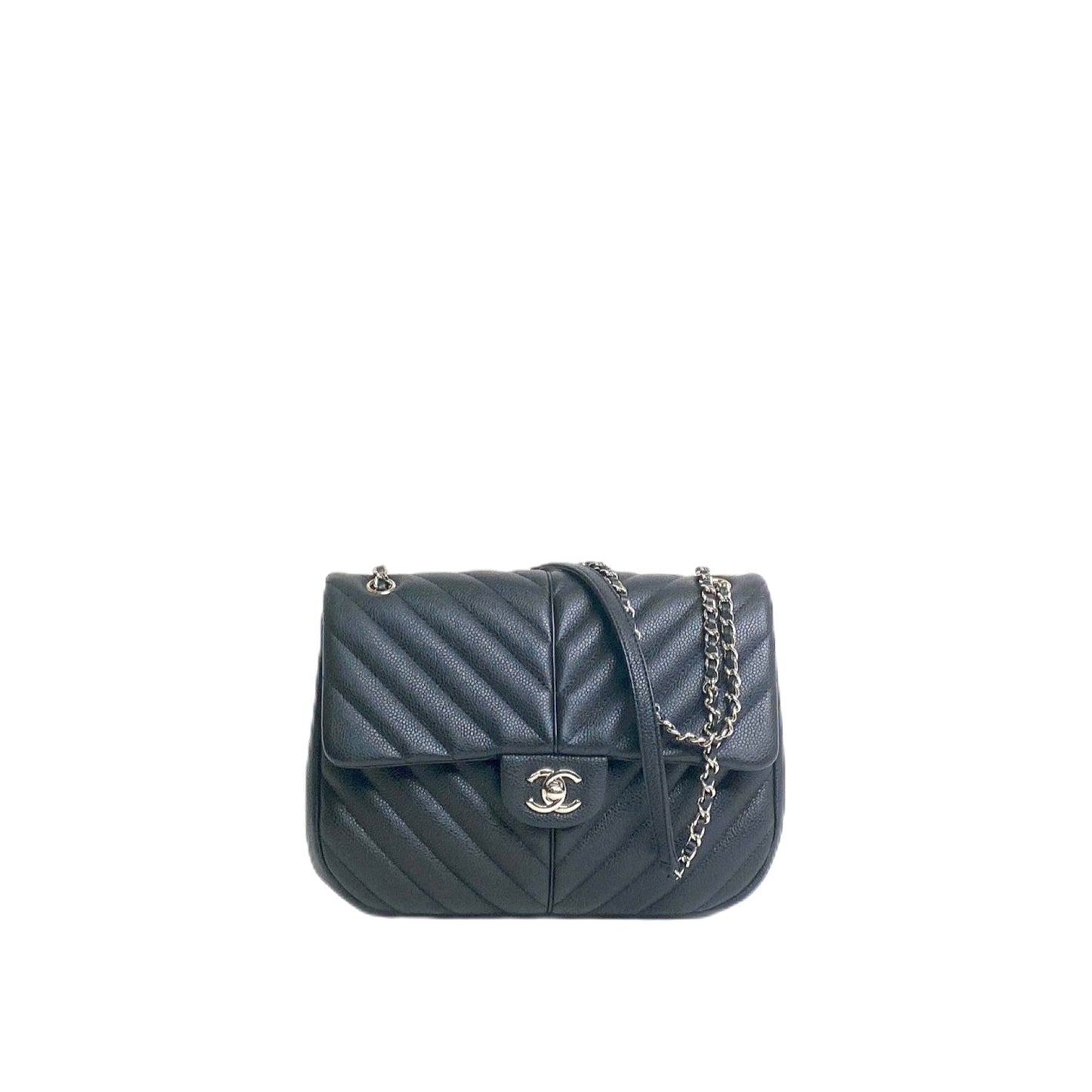 CHANEL HOBO IN BLACK