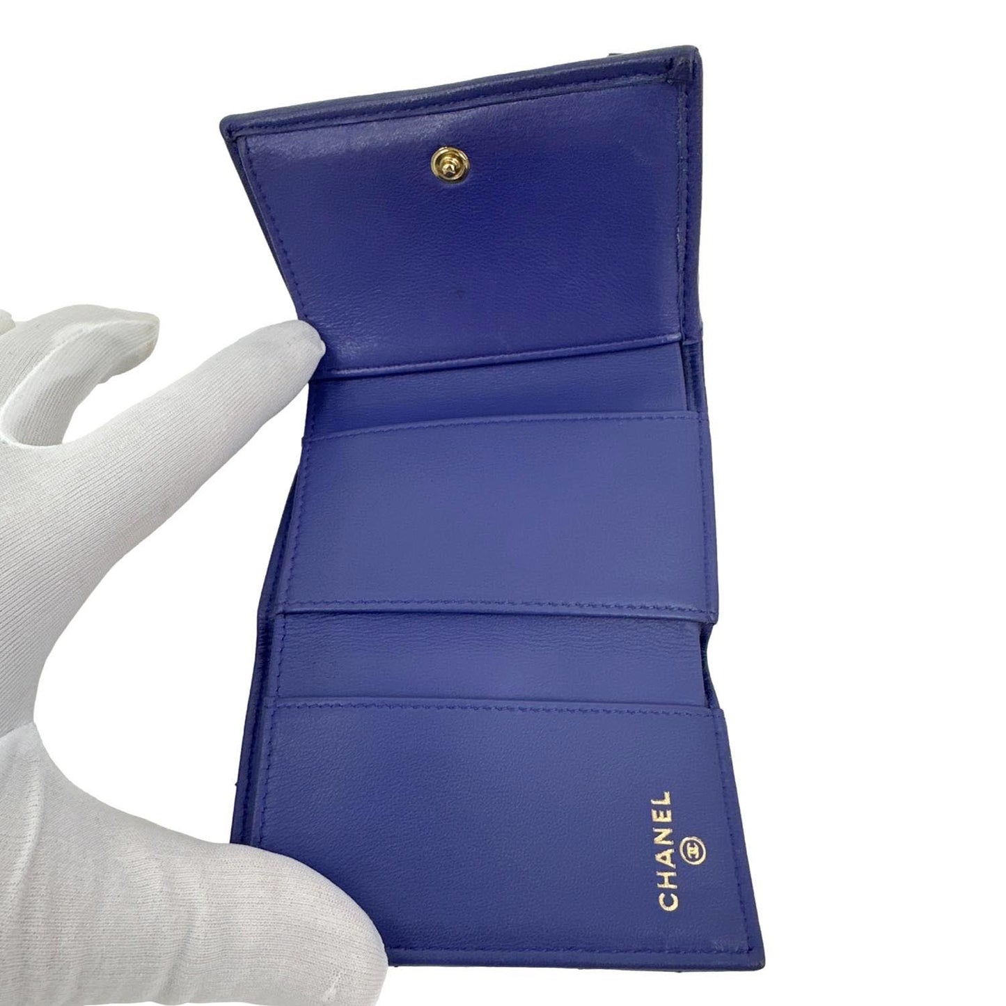 CHANEL 19 Flap Small Quilted Goatskin Leather Bifold Wallet Purple