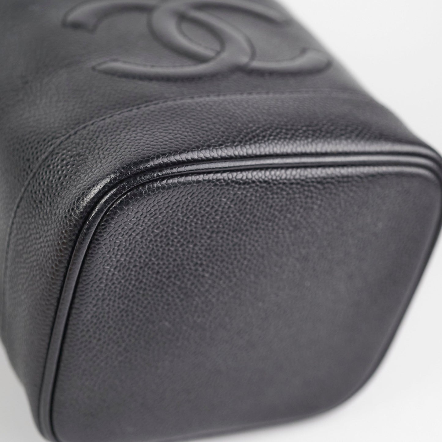 Chanel Vanity Caviar Black