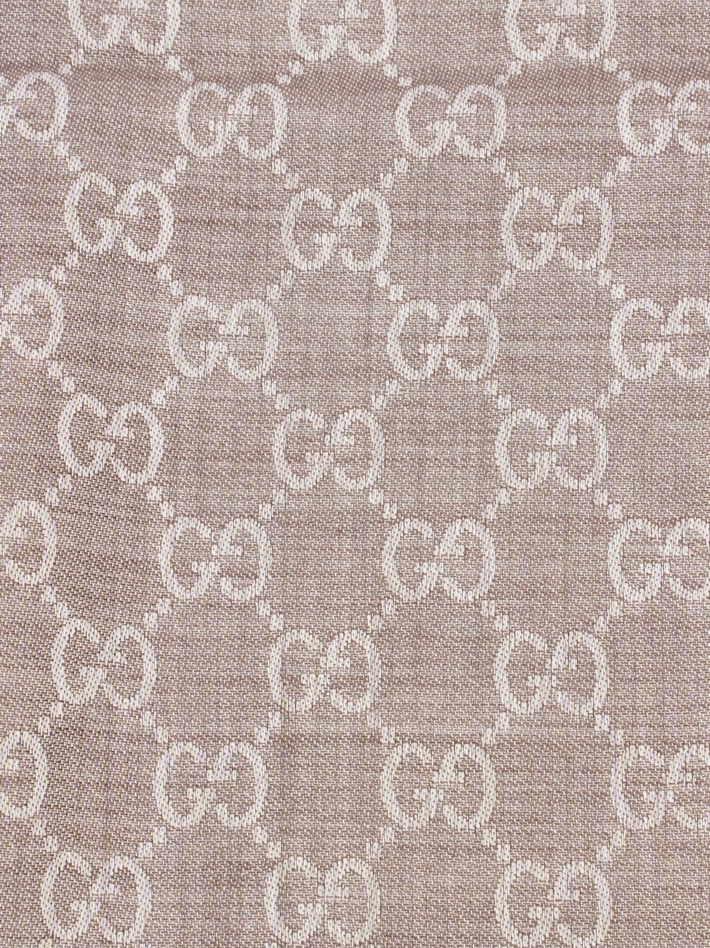 Gucci Beige Gucci scarf Grey GG Supreme Wool