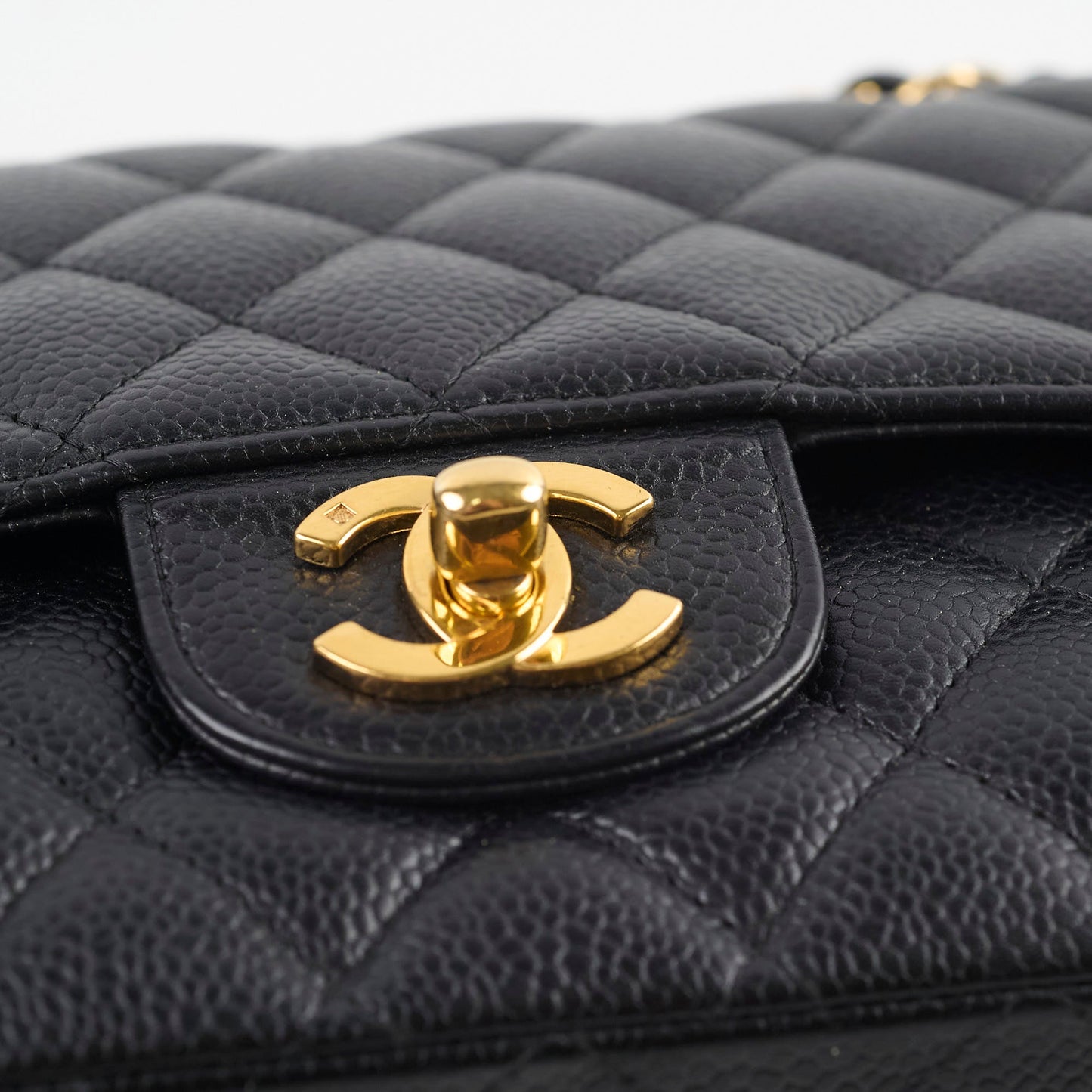 Chanel  Caviar Memium/Large Classic Flap Black