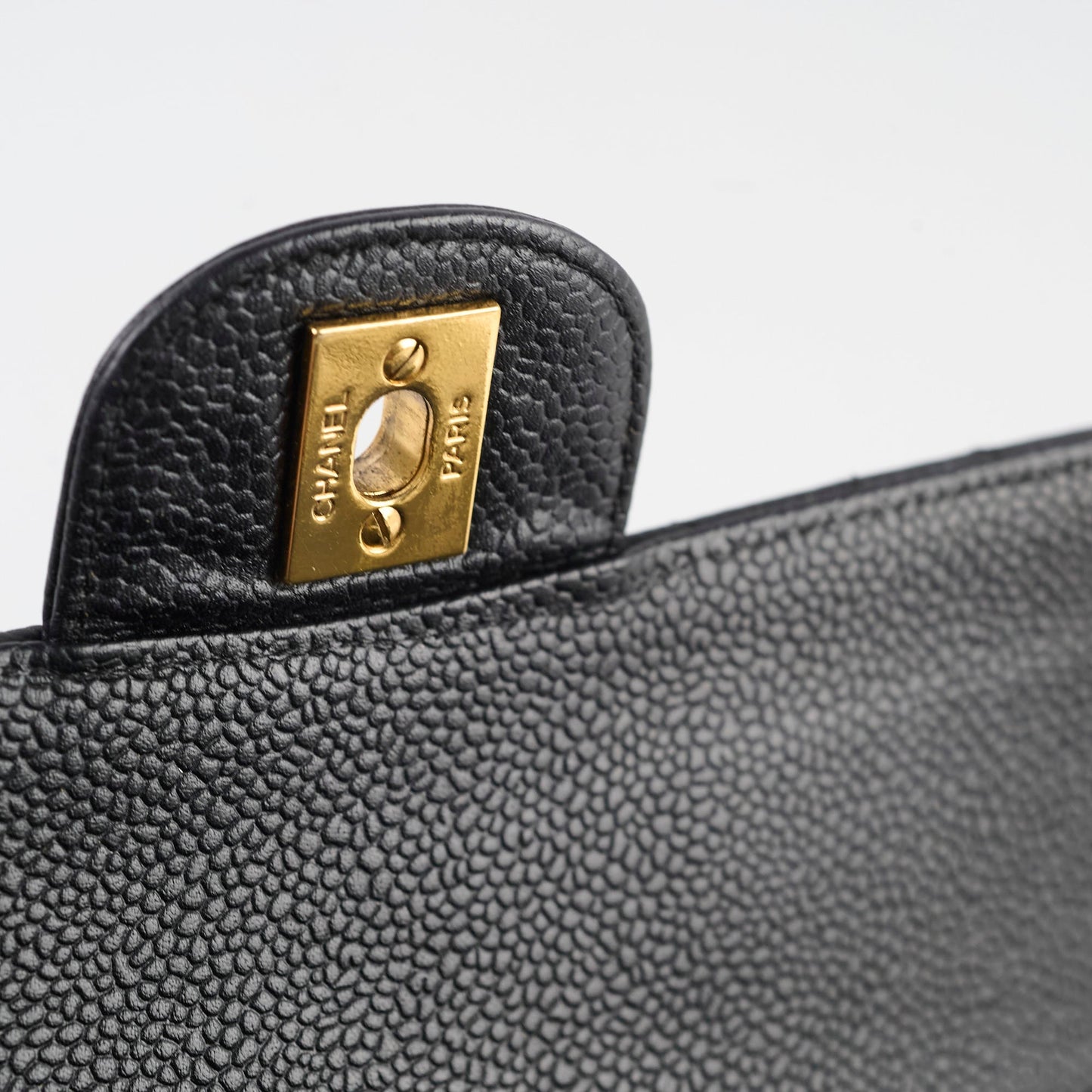 Chanel  Caviar Memium/Large Classic Flap Black
