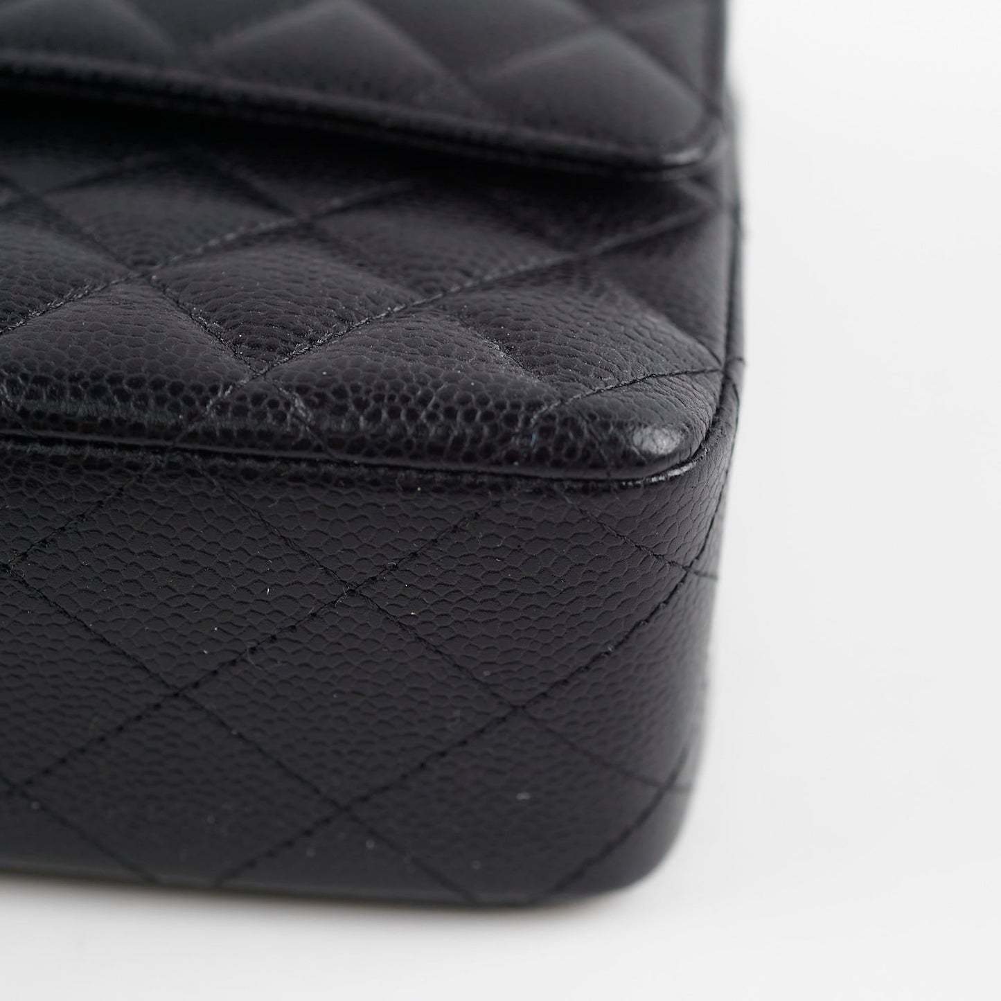 Chanel Classic Flap Medium/Large Caviar Black - 29 Series