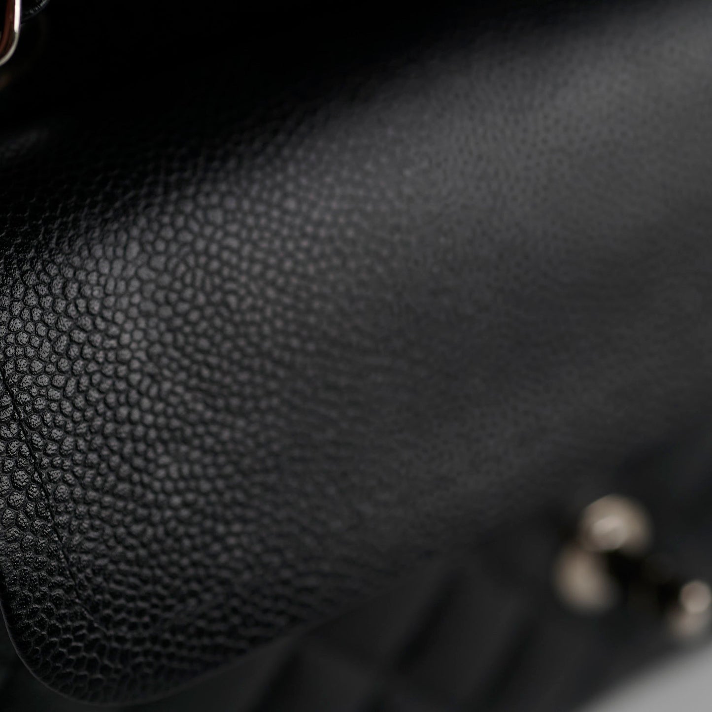 Chanel Classic Flap Medium/Large Caviar Black - 29 Series