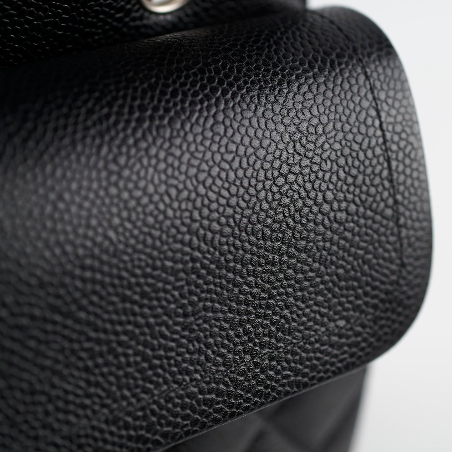 Chanel Classic Flap Medium/Large Caviar Black - 29 Series