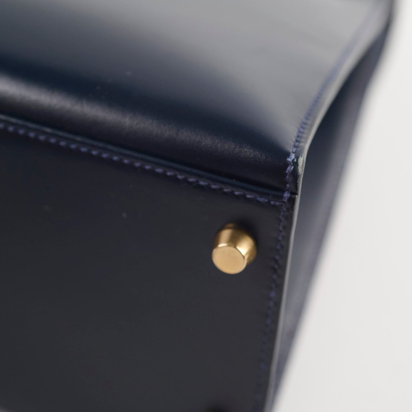 Hermes Kelly 28 Blue Indigo Box Circle X Stamp