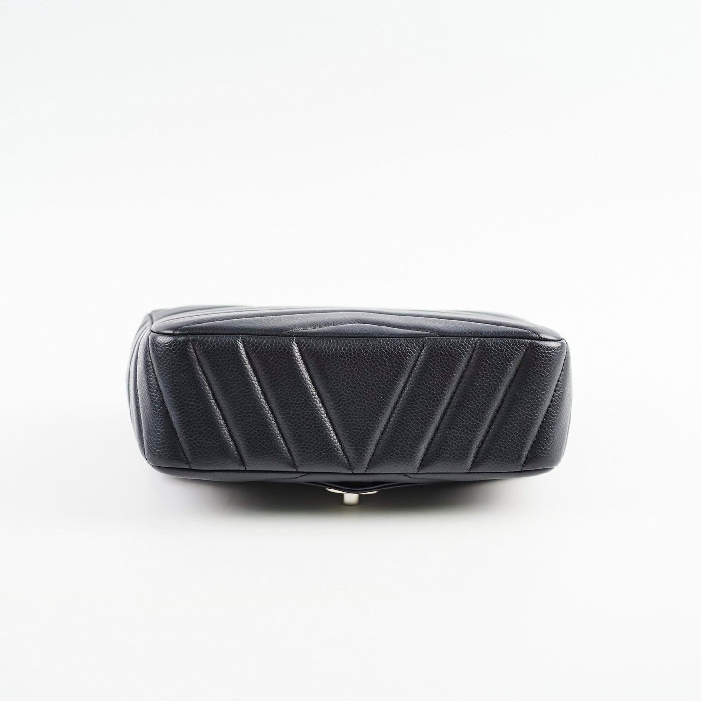 Chanel Caviar Chevron Crossbody Bag Black Series 23